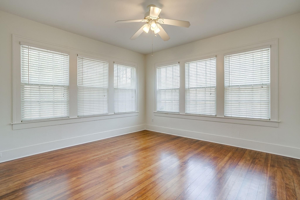 1622 Mistletoe Boulevard - Photo 16