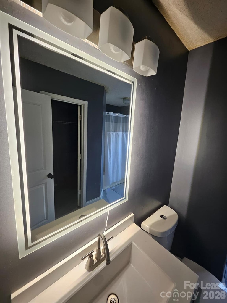 5304 Wisbech Court - Photo 5