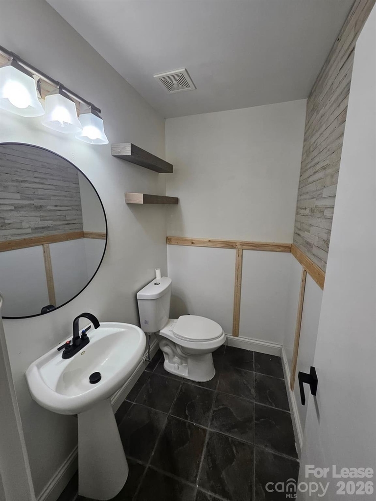 5304 Wisbech Court - Photo 2