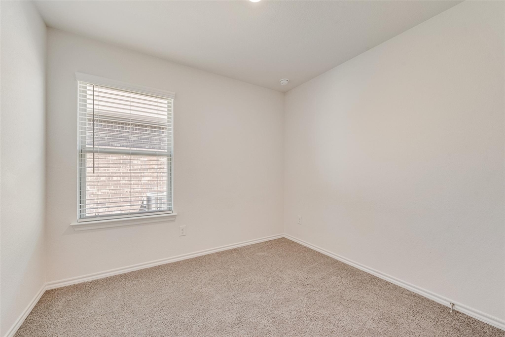 2706 Knollwood Trail - Photo 12