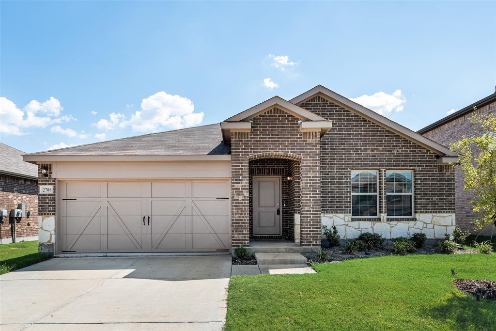 2706 Knollwood Trail - Photo 1