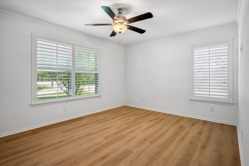 11070 Delford Circle - Photo 7