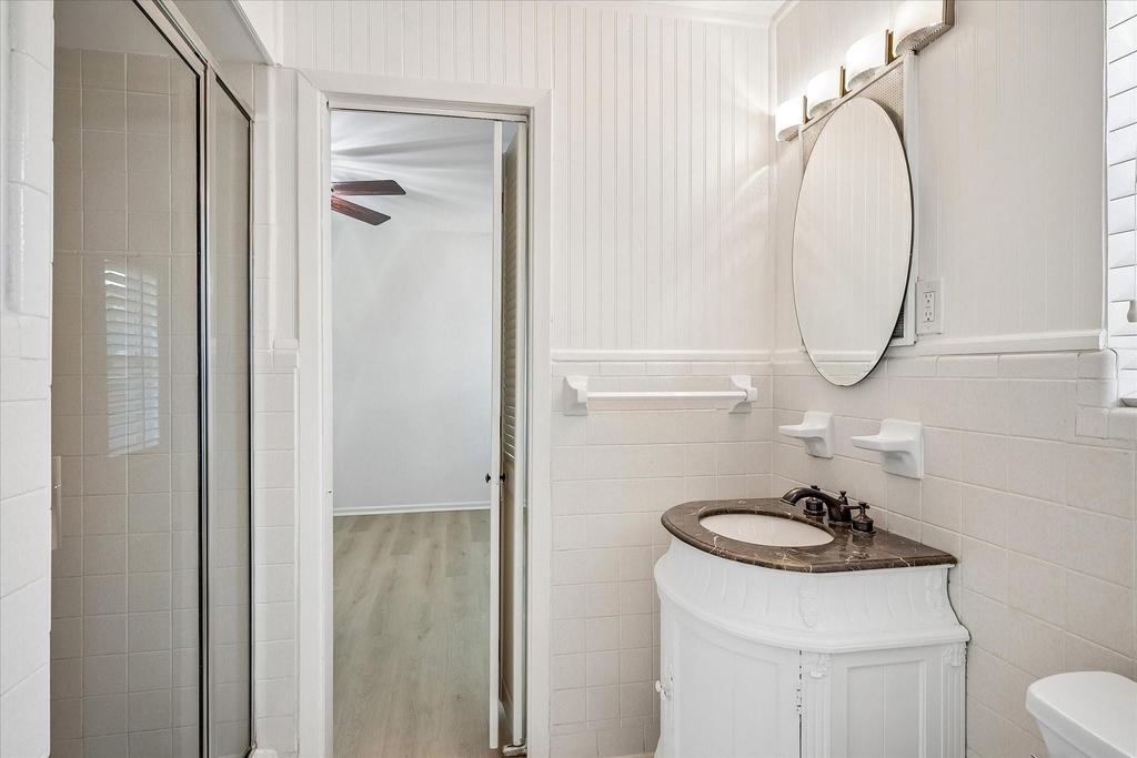 11070 Delford Circle - Photo 12