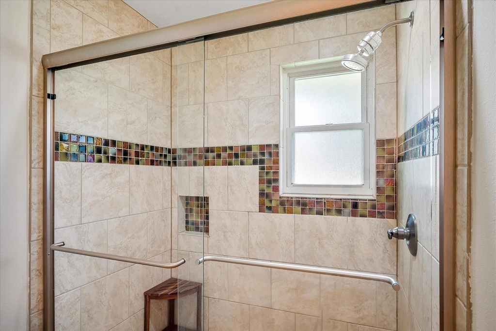 11070 Delford Circle - Photo 9