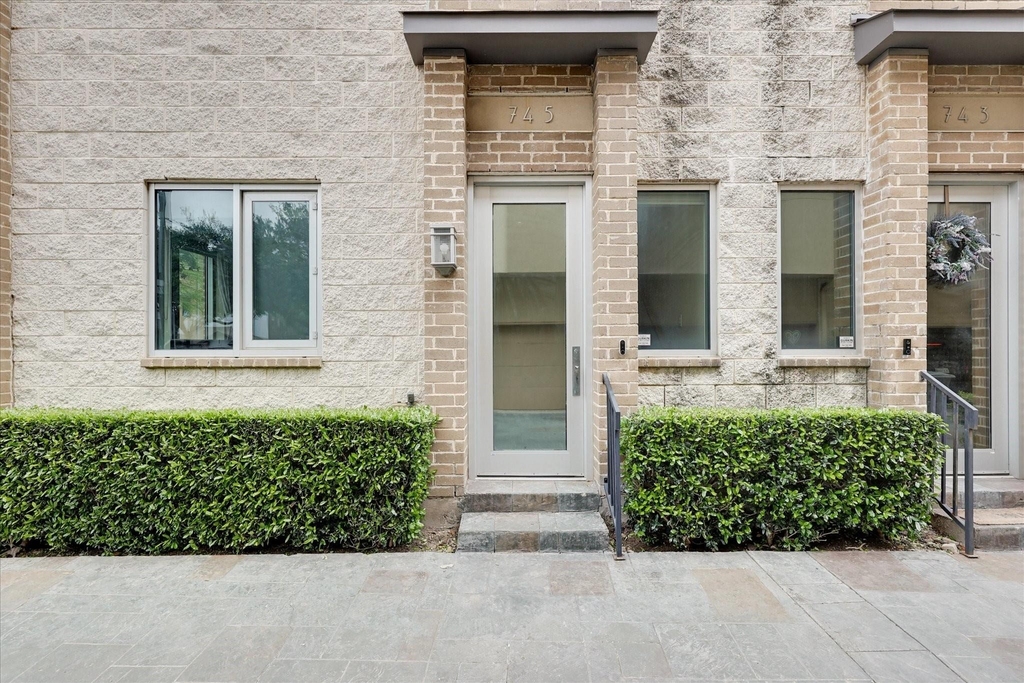 745 Cannen John Lane - Photo 2