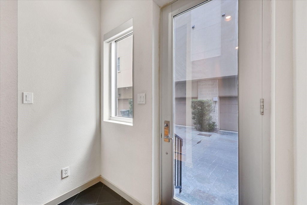 745 Cannen John Lane - Photo 3