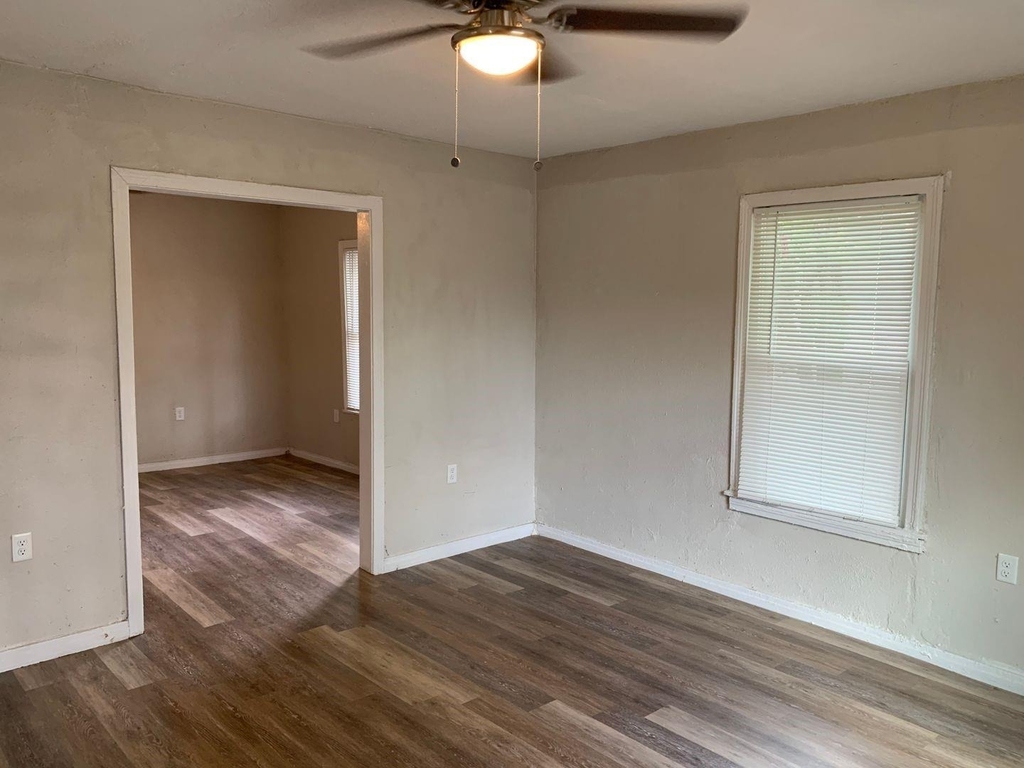 1658 Orange Street - Photo 1