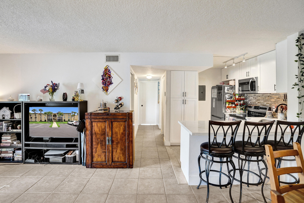 629 Sea Pine Way - Photo 11