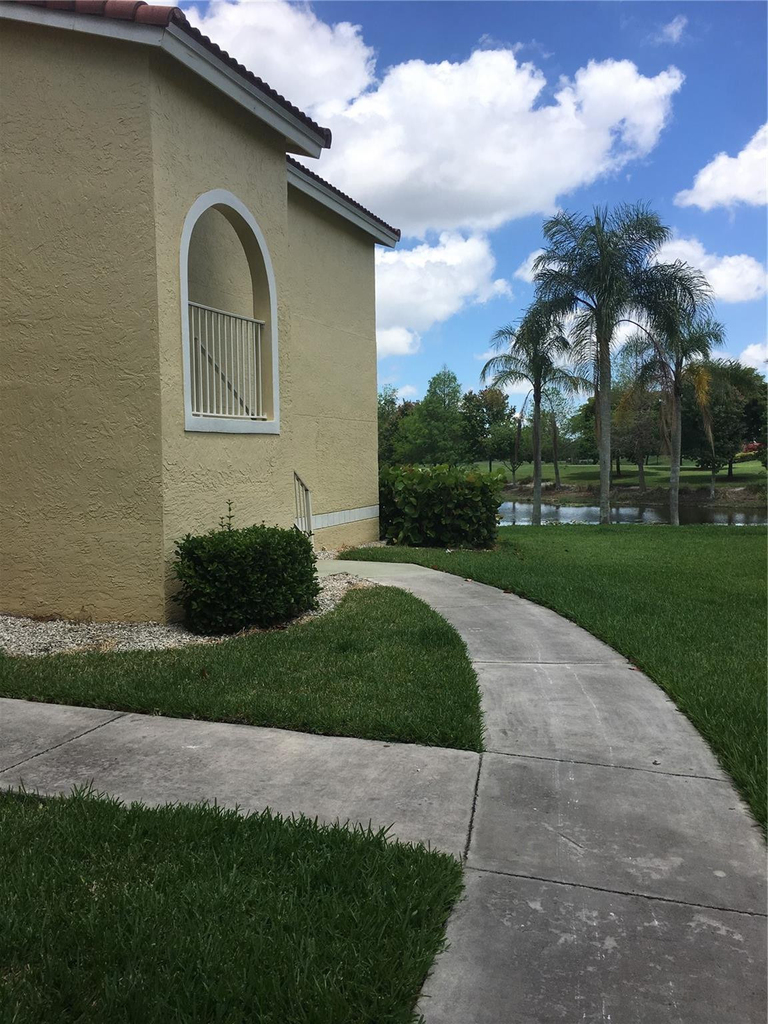 12950 Vista Isles Drive - Photo 11