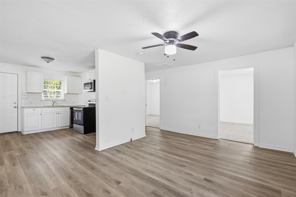 1916 Liberty Street - Photo 1