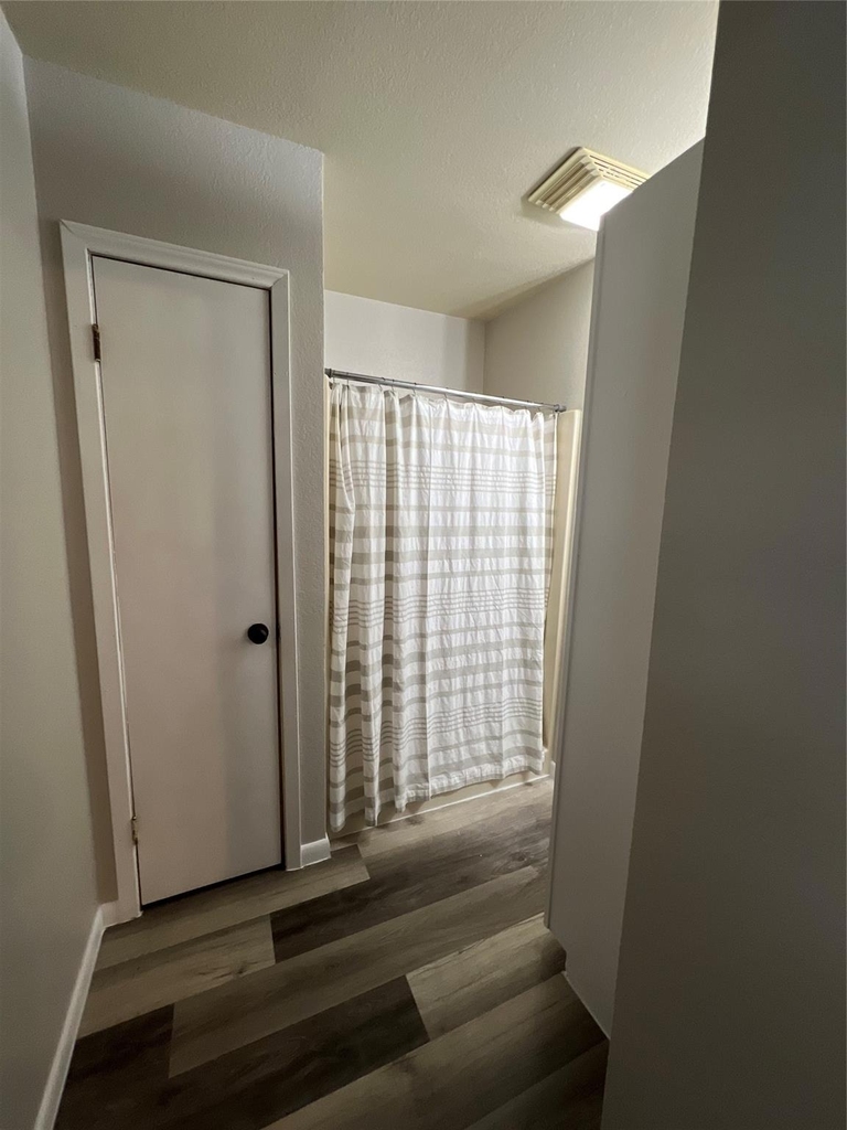 6960 Clifden Drive - Photo 12