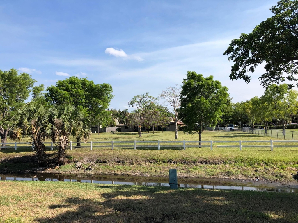 11640 Nw 39th Street - Photo 5