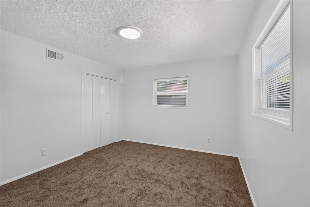 1805 Randolph Drive - Photo 14