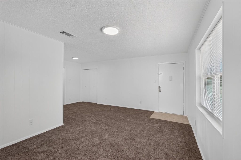 1805 Randolph Drive - Photo 12
