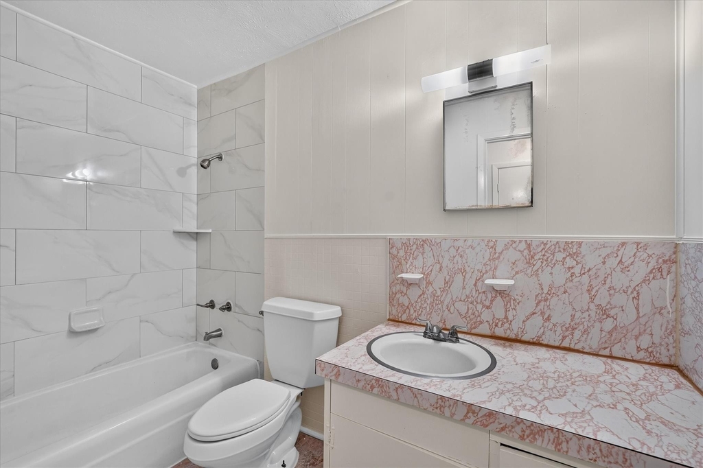 1805 Randolph Drive - Photo 22