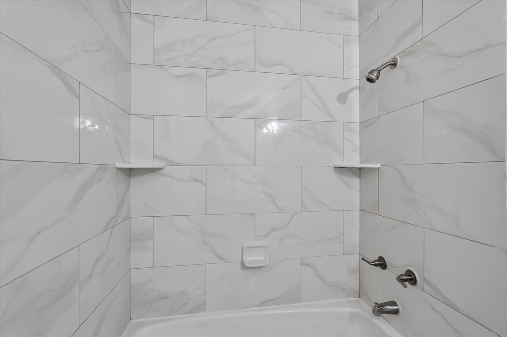 1805 Randolph Drive - Photo 23