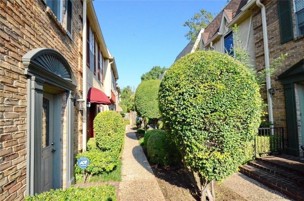 2727 Shelby Avenue - Photo 25