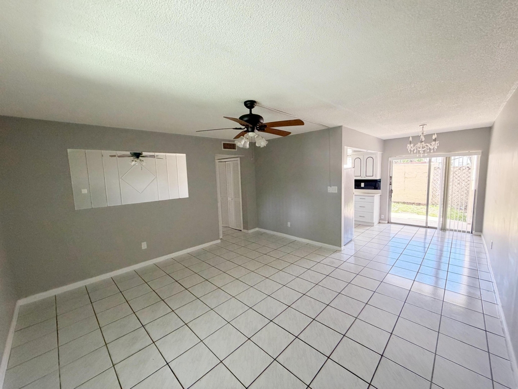 320 Sw 1st Street - Photo 6
