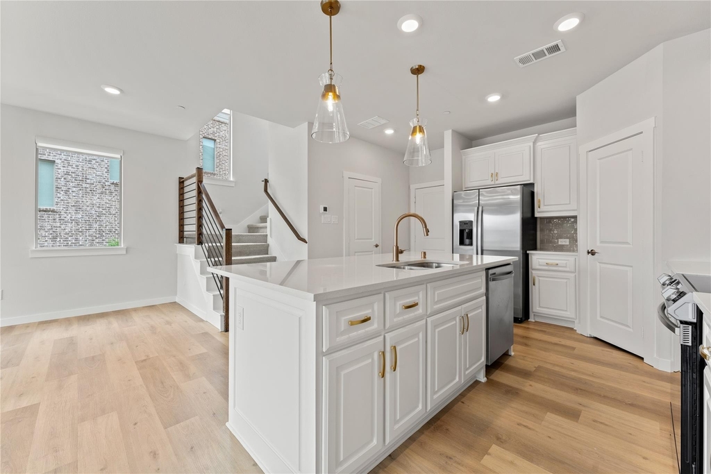 2616 La Cala Drive - Photo 7