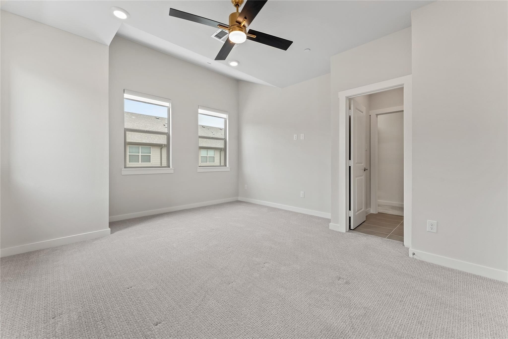 2616 La Cala Drive - Photo 16
