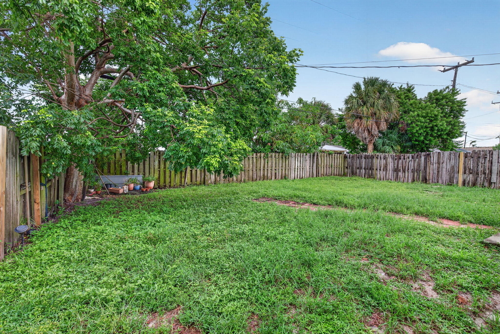 410 Nw 52nd Court - Photo 30