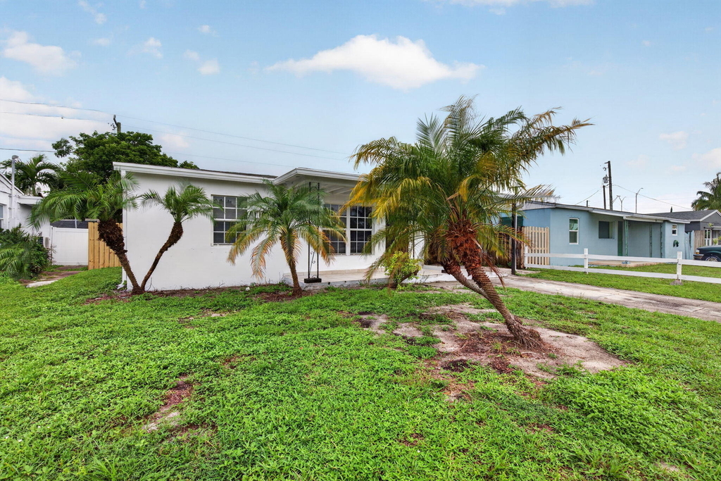 410 Nw 52nd Court - Photo 3
