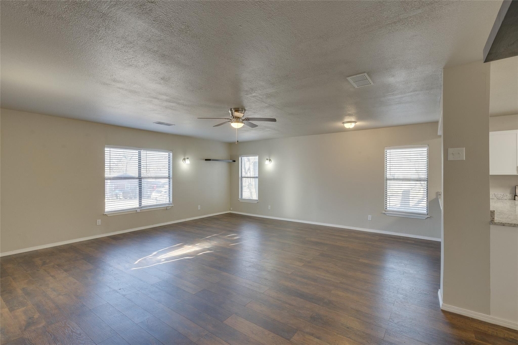 157 Harborr Drive - Photo 7