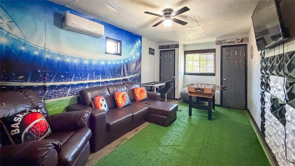 1805 El Paso Street - Photo 20