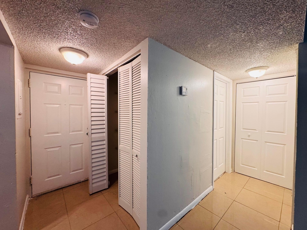 2050 N Congress Avenue - Photo 13
