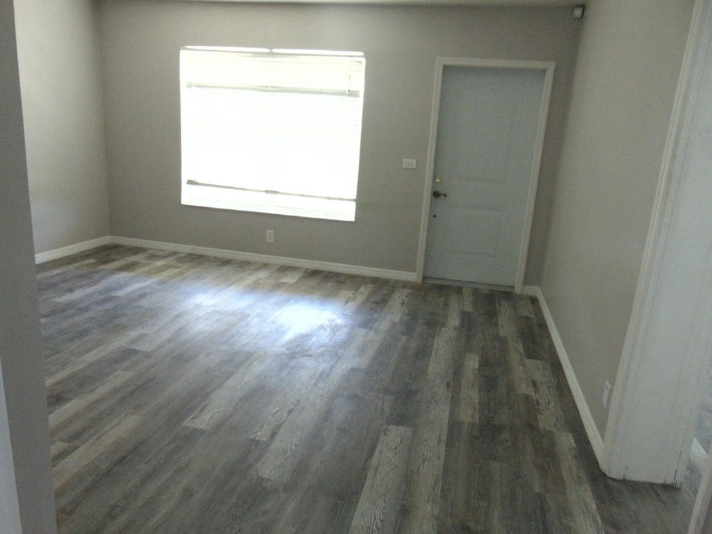 71 Ne 56th Court - Photo 8