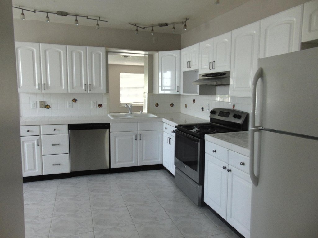 71 Ne 56th Court - Photo 3