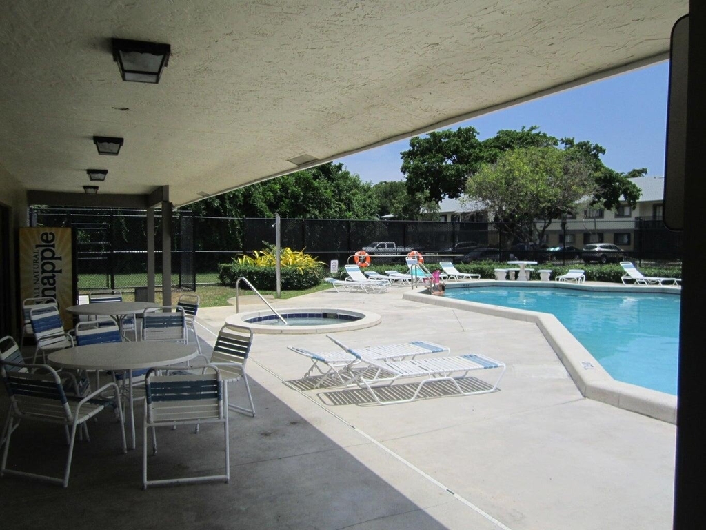677 Trace Circle - Photo 21