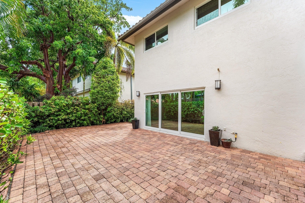 620 Ne 9th Avenue - Photo 25