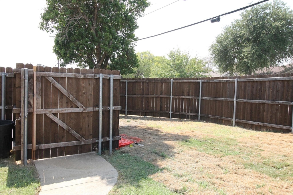 217 Matt Place - Photo 17