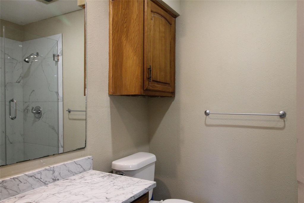 217 Matt Place - Photo 2