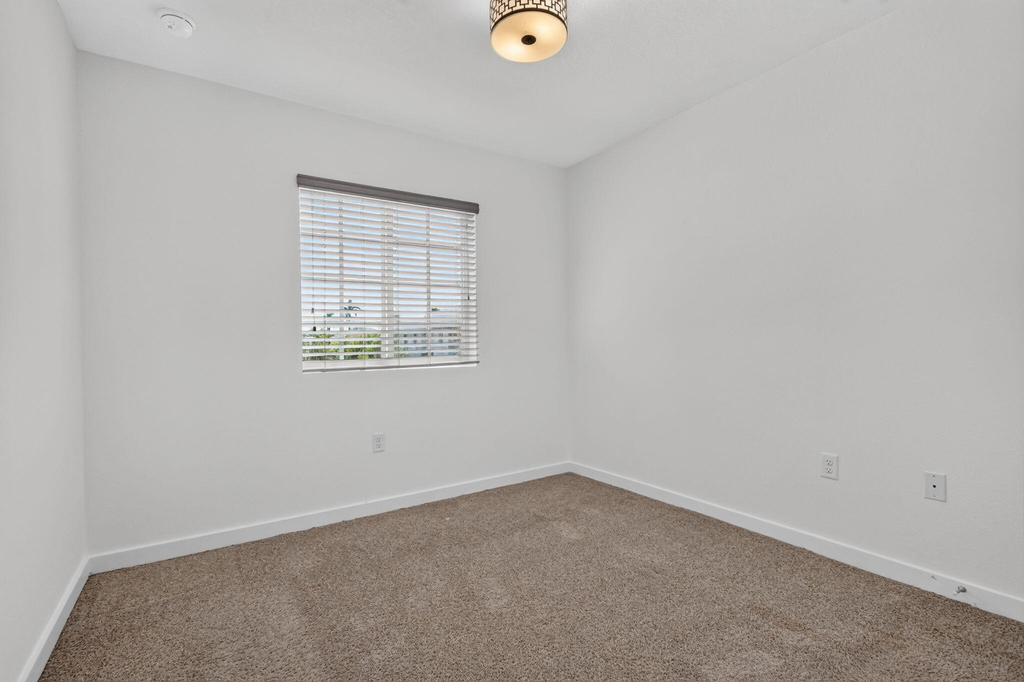 1339 Nw 208th Terrace - Photo 19