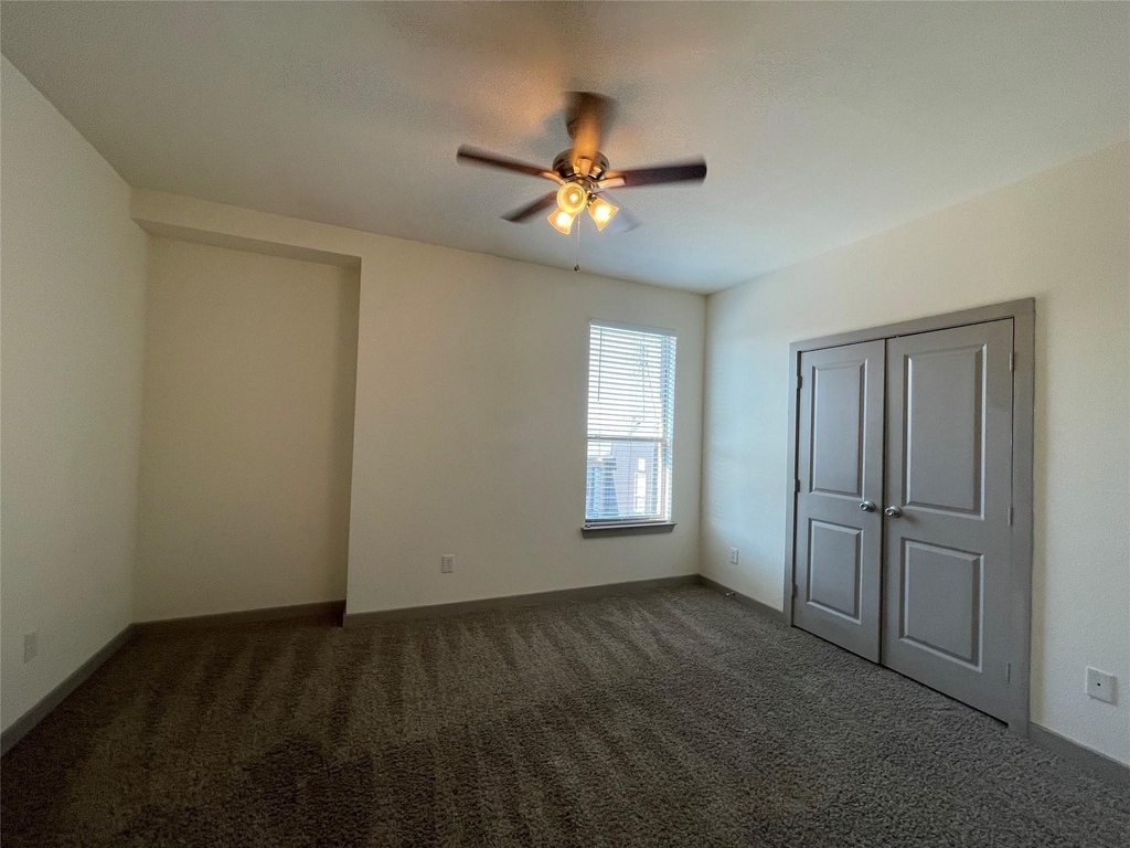 3629 Valley Vista Drive - Photo 11