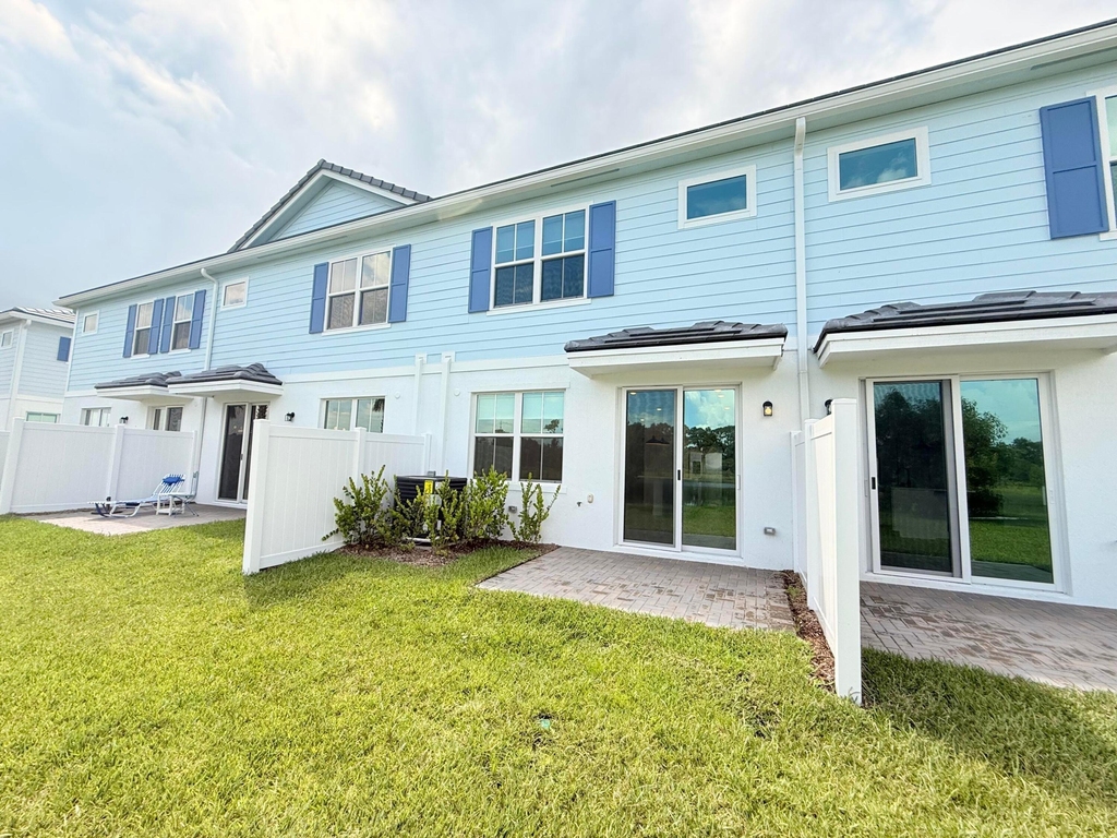 121 Se Birch Terrace - Photo 19