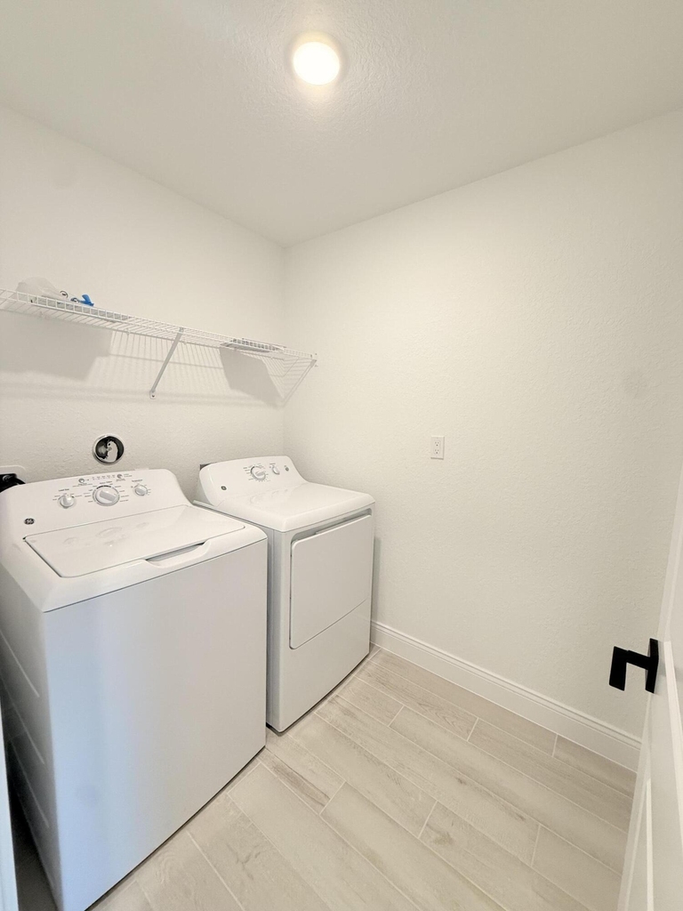 121 Se Birch Terrace - Photo 12