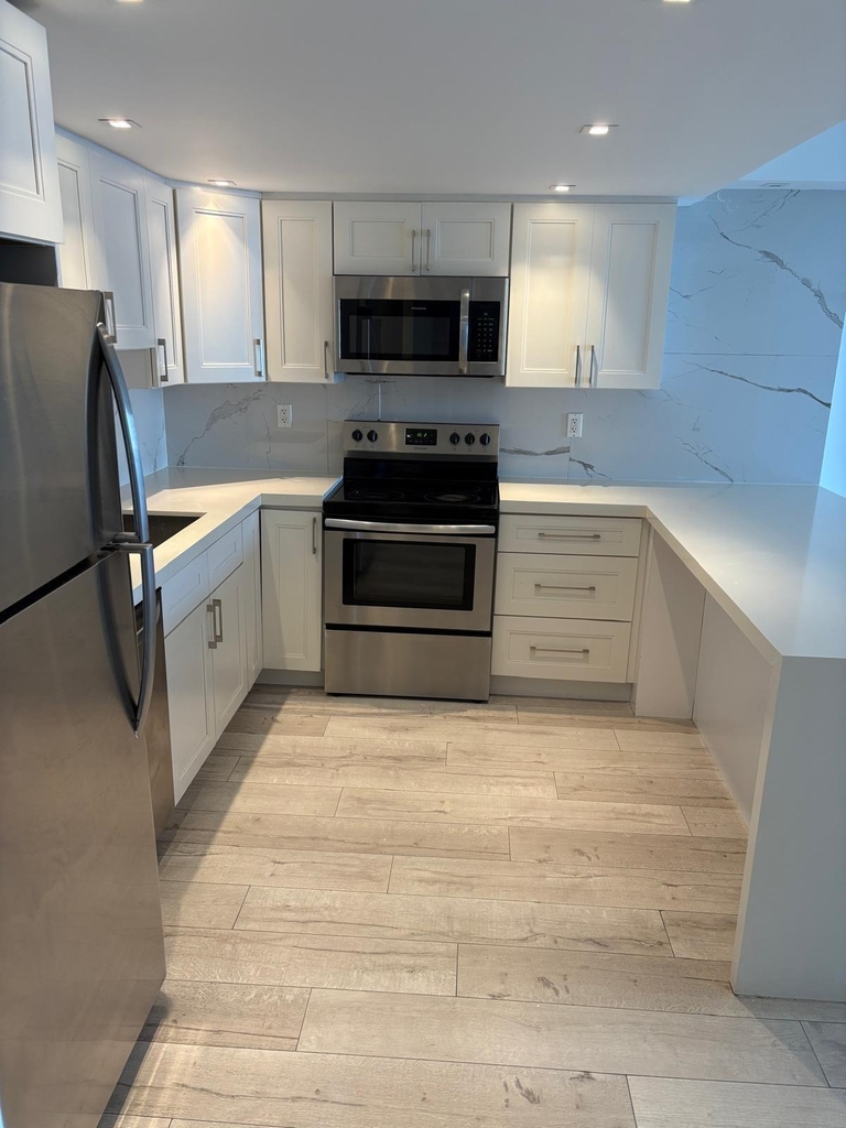19370 Collins Avenue - Photo 3