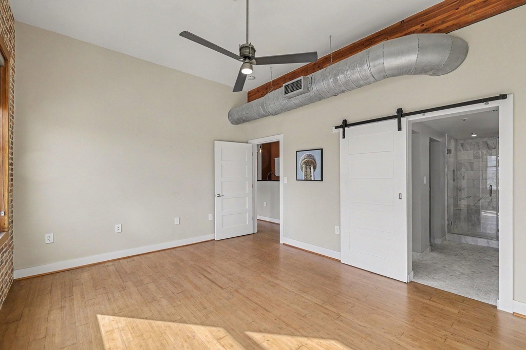 2502 Live Oak Street - Photo 21