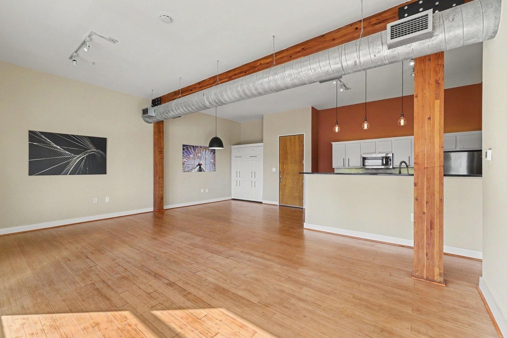 2502 Live Oak Street - Photo 6