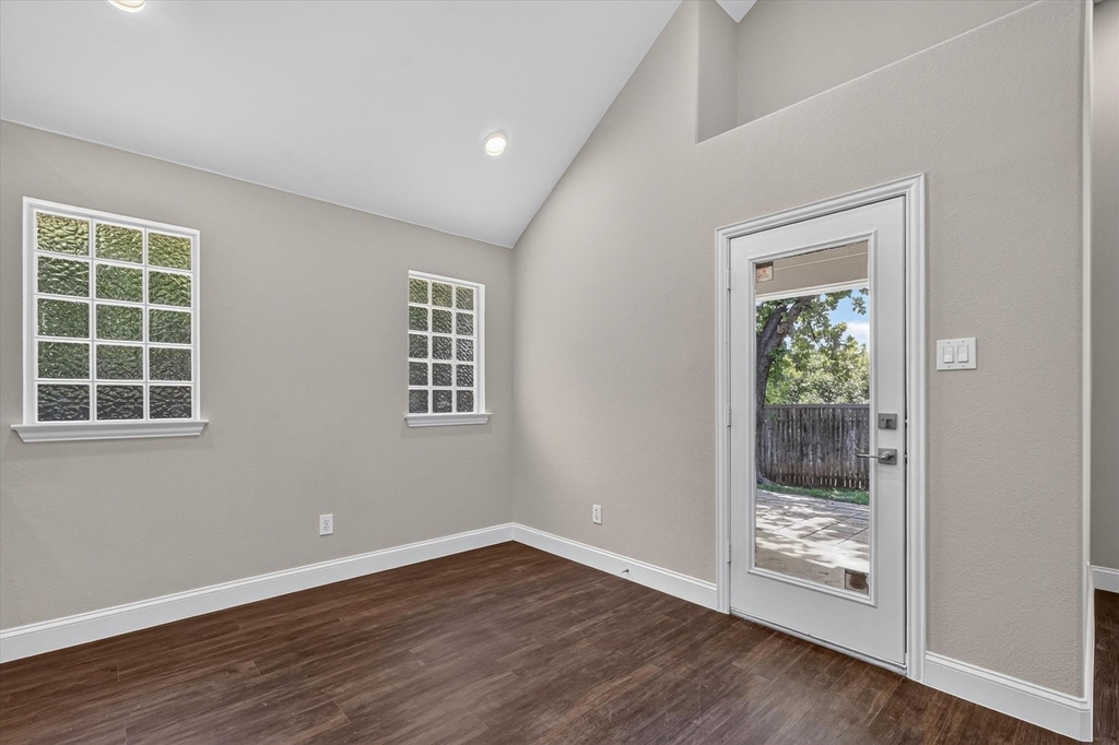 739 Kilbridge Lane - Photo 12