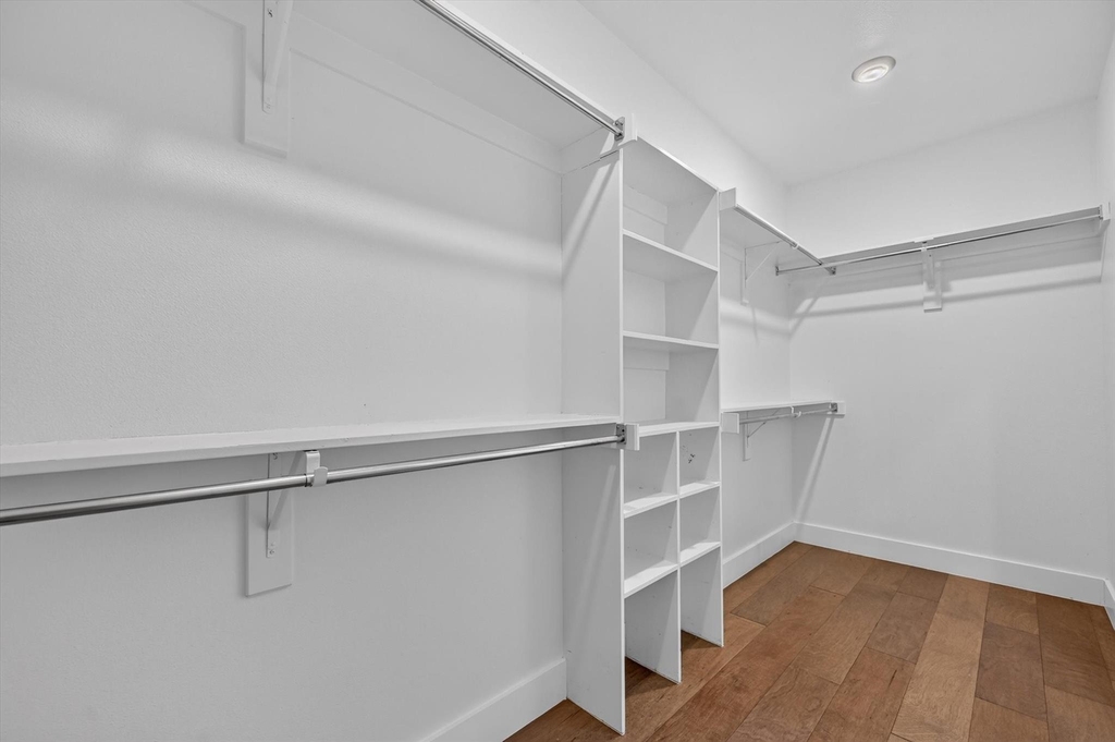 4413 Roseland Avenue - Photo 20