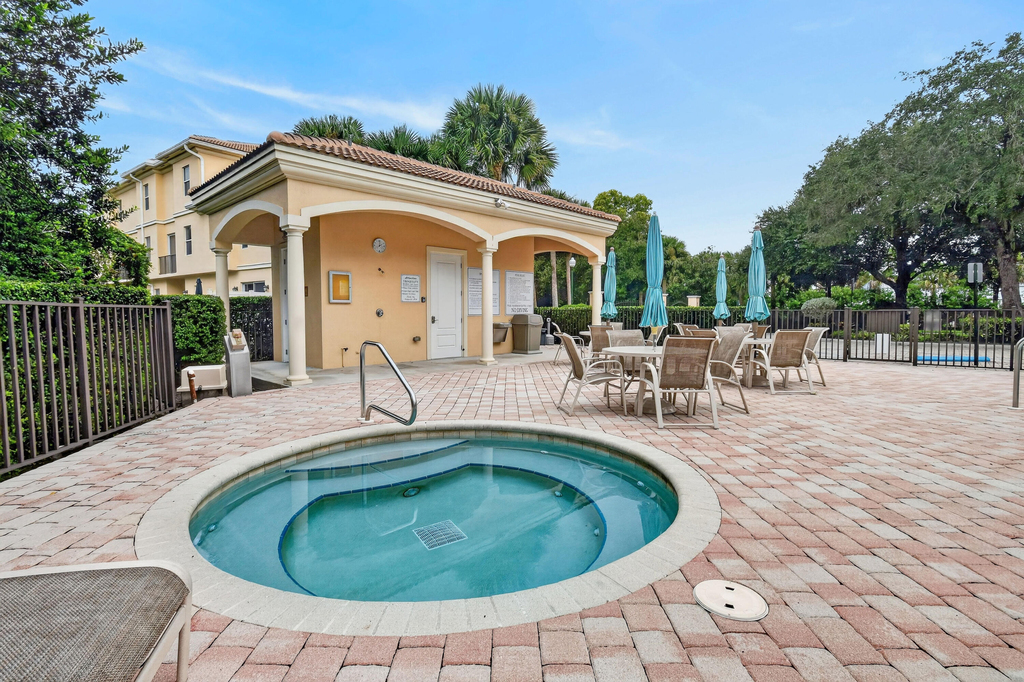 12583 Se Old Cypress Drive - Photo 47