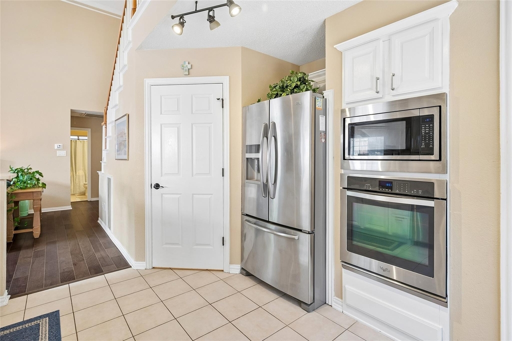 14592 Princeton Court - Photo 12