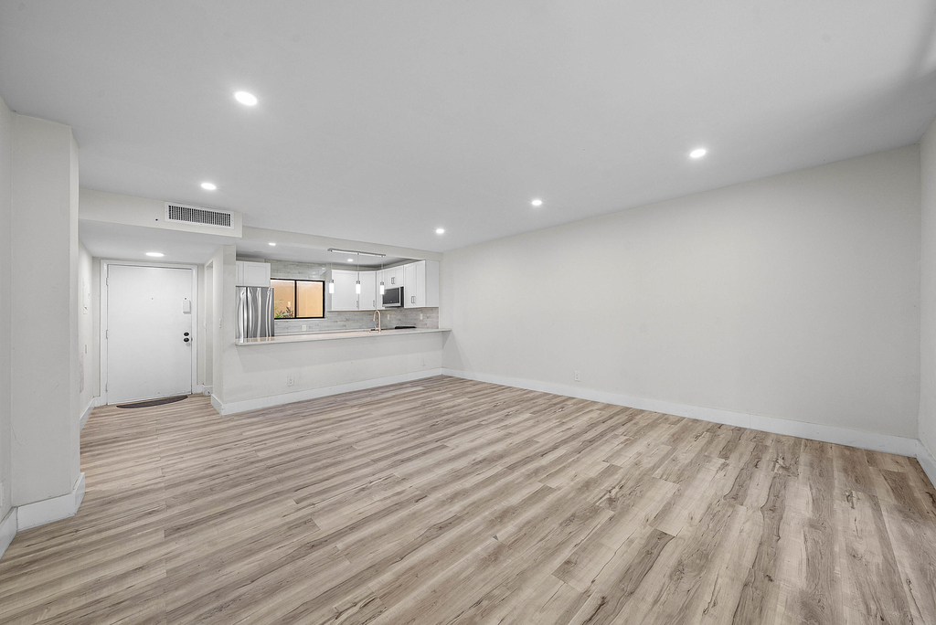 5190 Las Verdes Circle - Photo 12