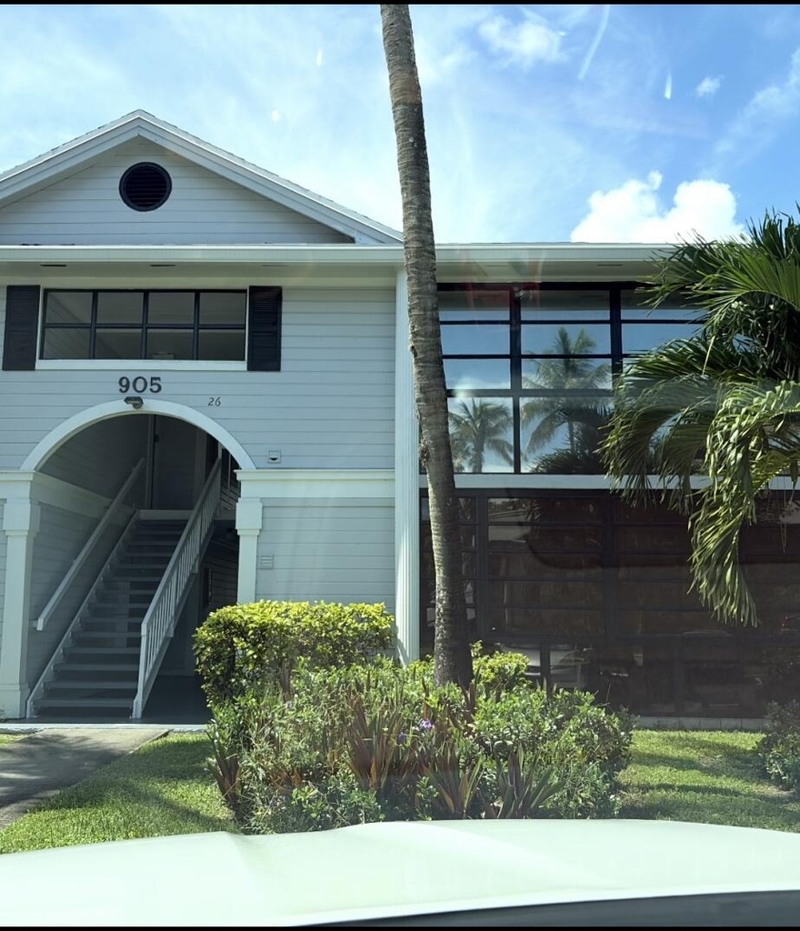 905 Ne 199th Street - Photo 3