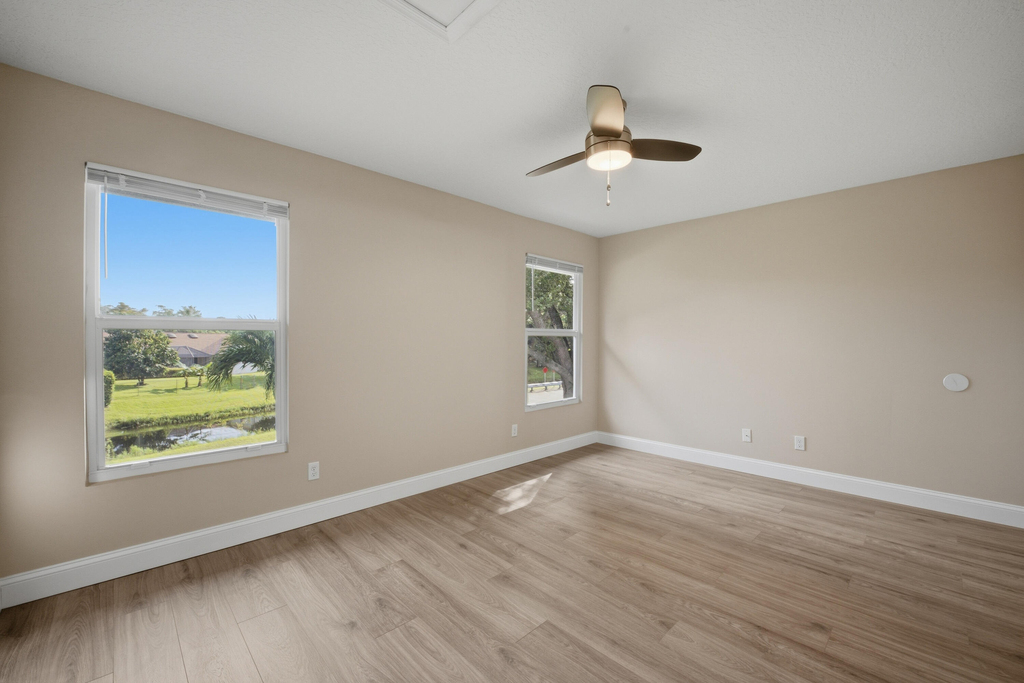 1031 Goldenrod Road - Photo 16
