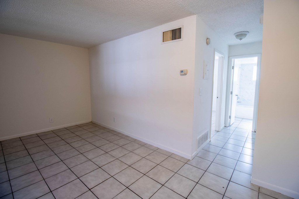 1727 Liberty Street - Photo 2
